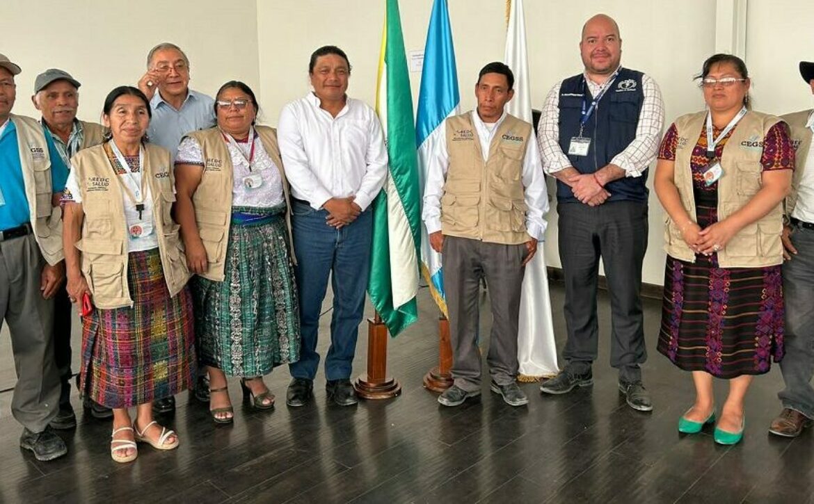 defensores y defensoras redc salud con viceministro jose camey salud guatemala